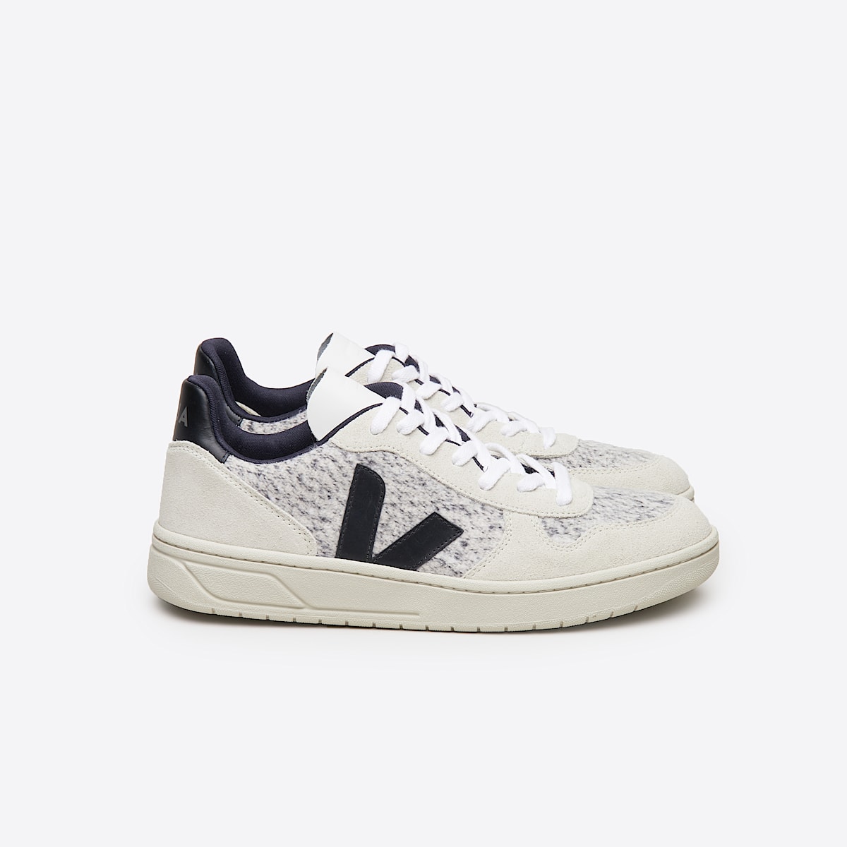 veja baskets v-10 flannelle blanc VX0401439 Lateral view