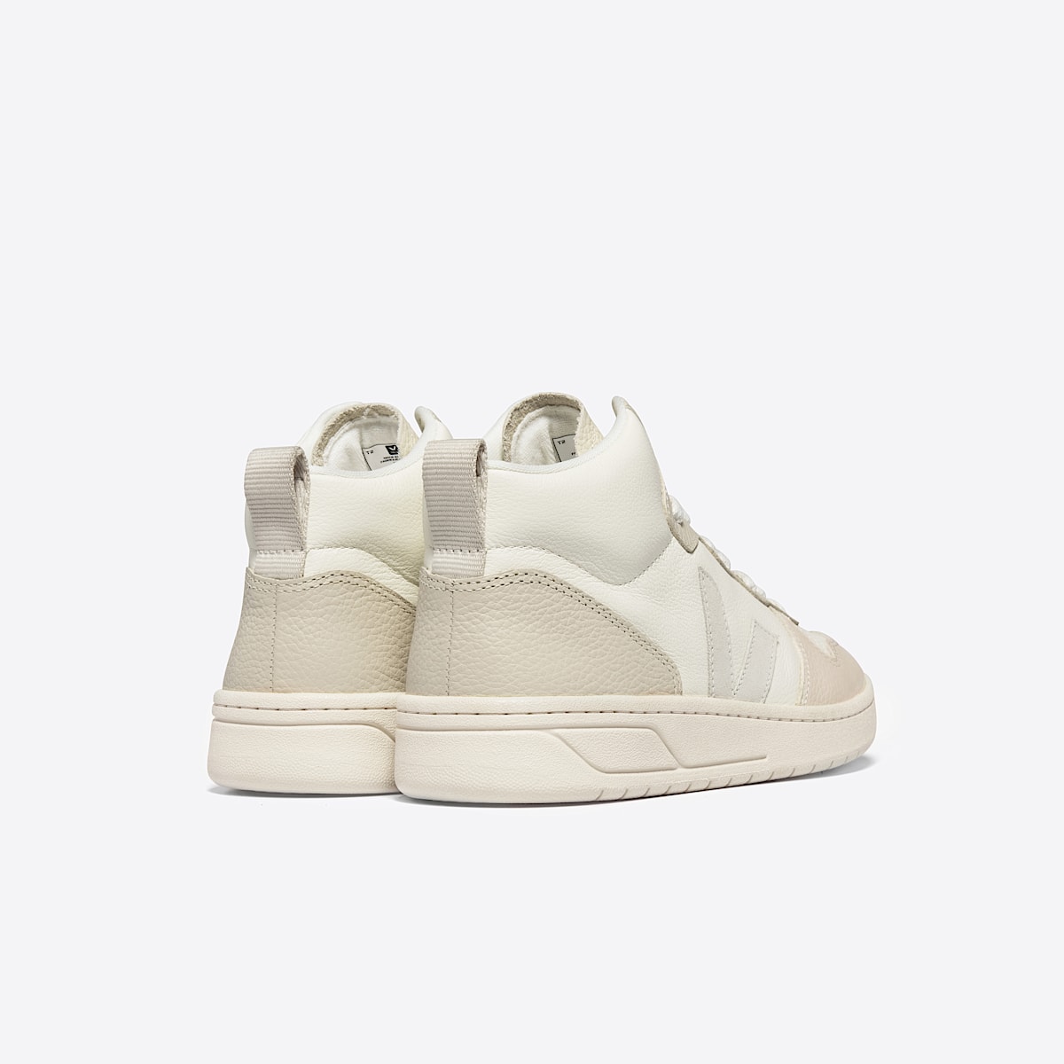 veja baskets v-15 cuir beige VQ0503451 Back view