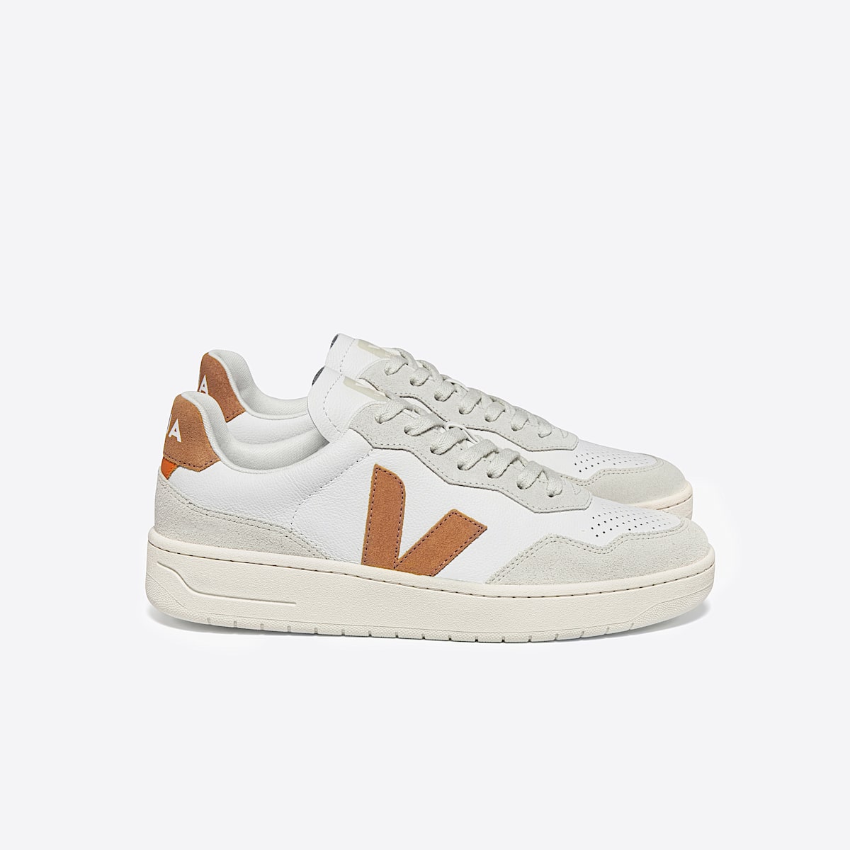 veja baskets v-90 cuir blanc VD2003389 Lateral view