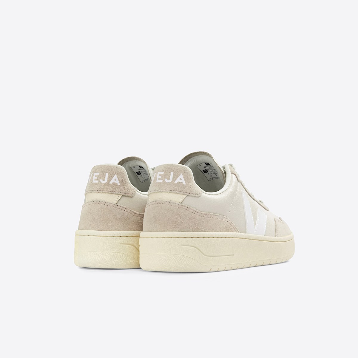 veja baskets v-90 cuir beige VD2003378 Back view