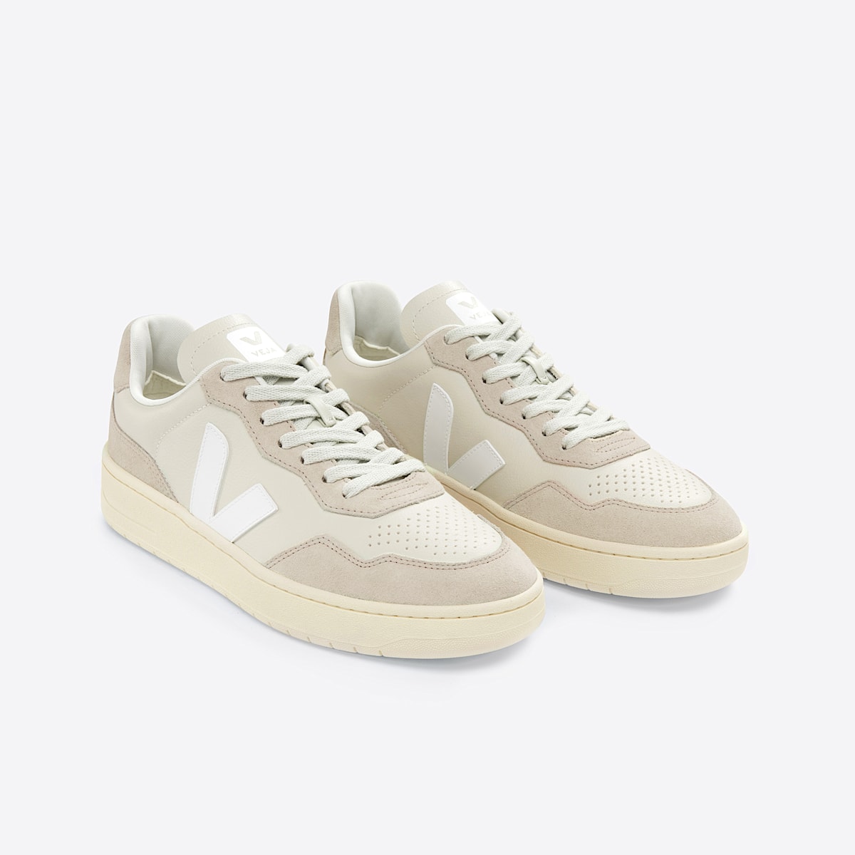 veja baskets v-90 cuir beige VD2003378 Top view