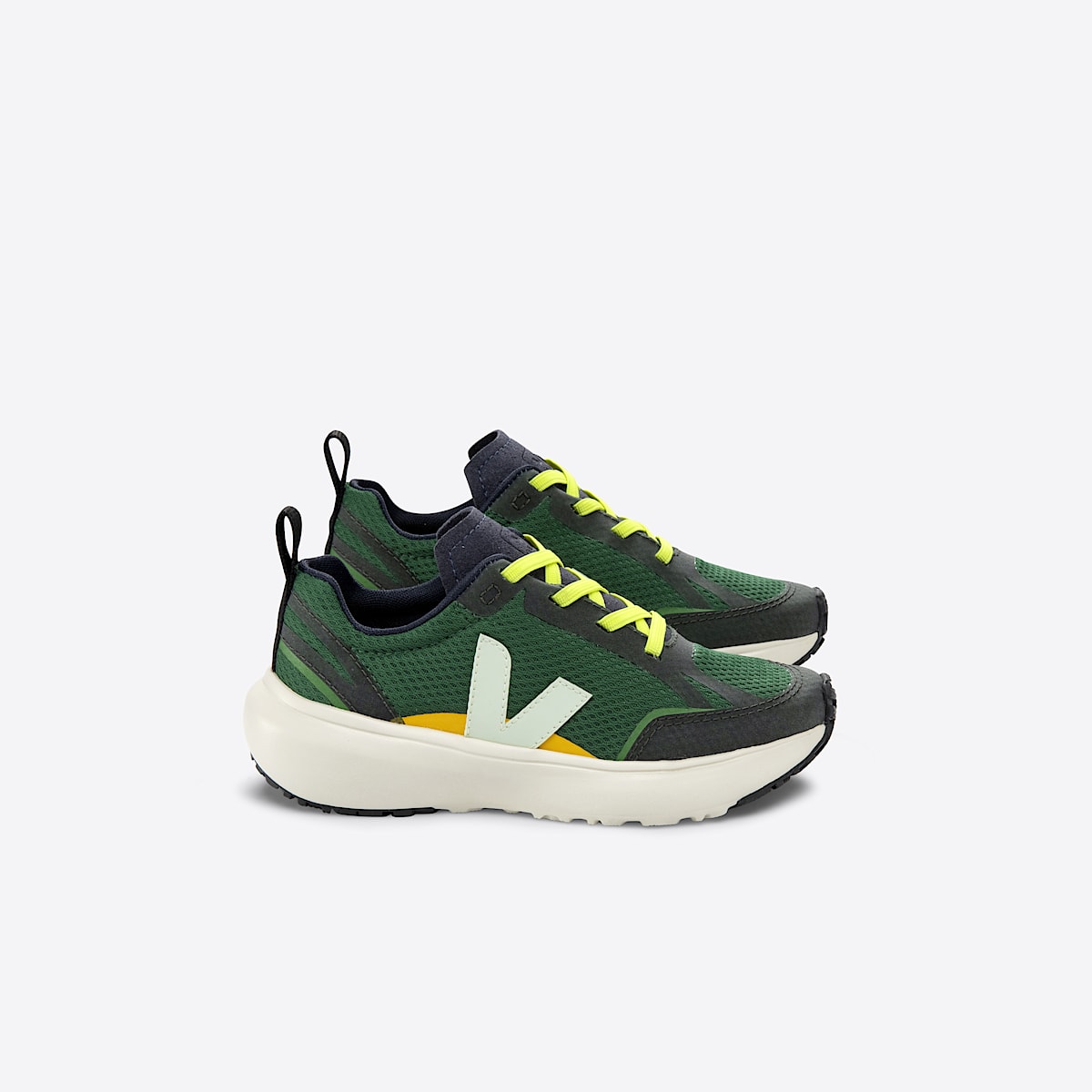 veja sneakers small-canary-light recycled green YL1803435 Lateral view