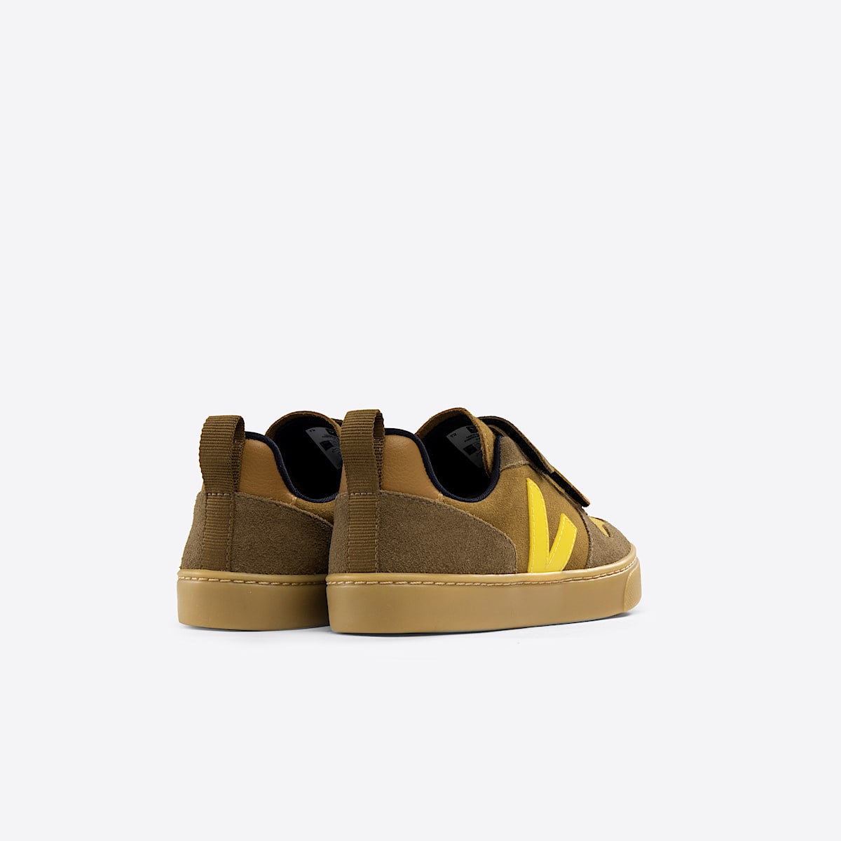 veja small-v-10 semiš hnědá CV0303422