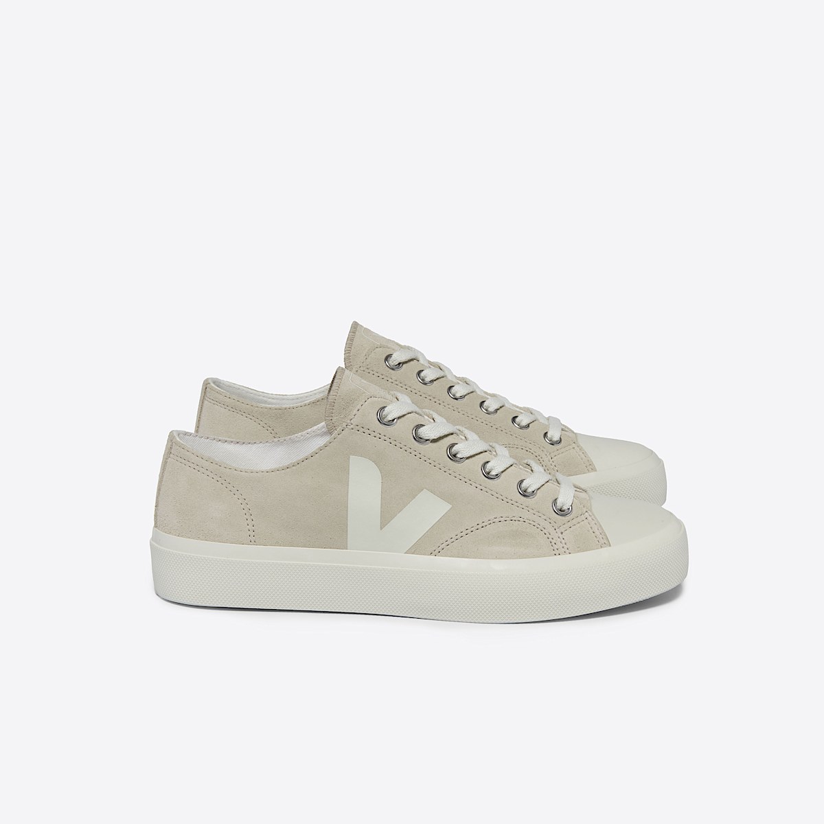 veja sneakers wata-ii-low-cm suede beige PC0303353 Lateral view