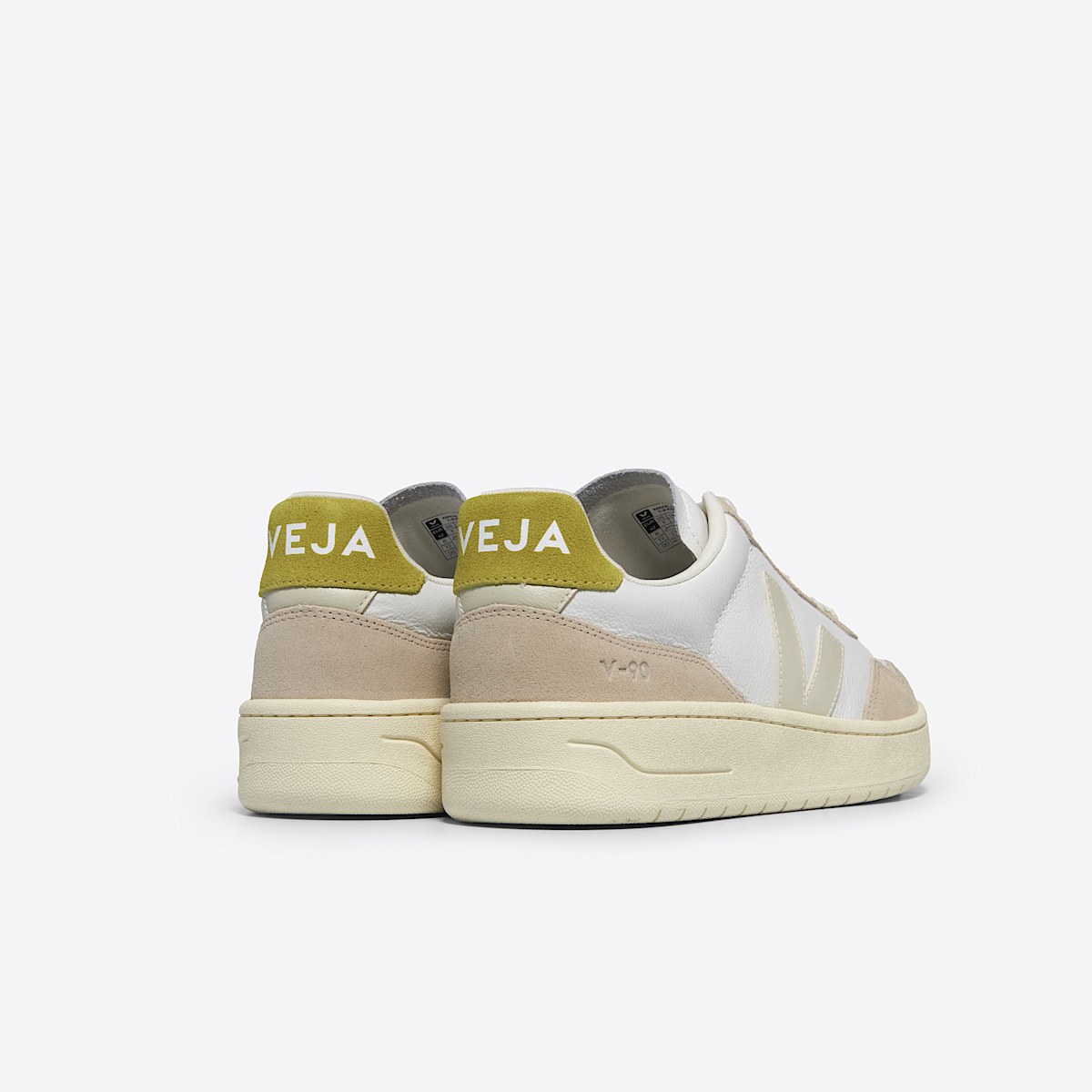 veja baskets v-90 cuir-biologique beige VD2003704 Back view