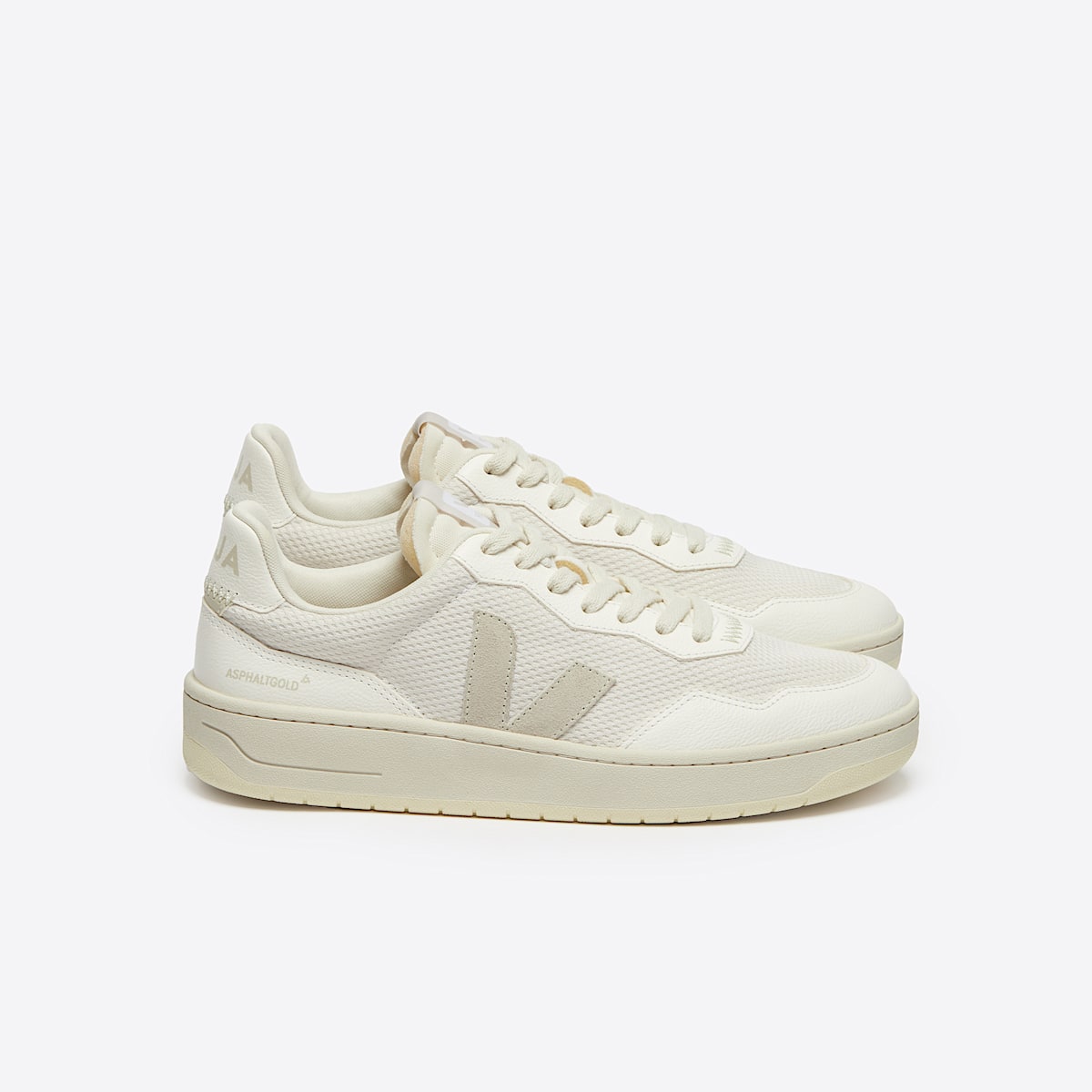 veja sneakers veja-x-asphaltgold recycled beige VG1803855 Lateral view