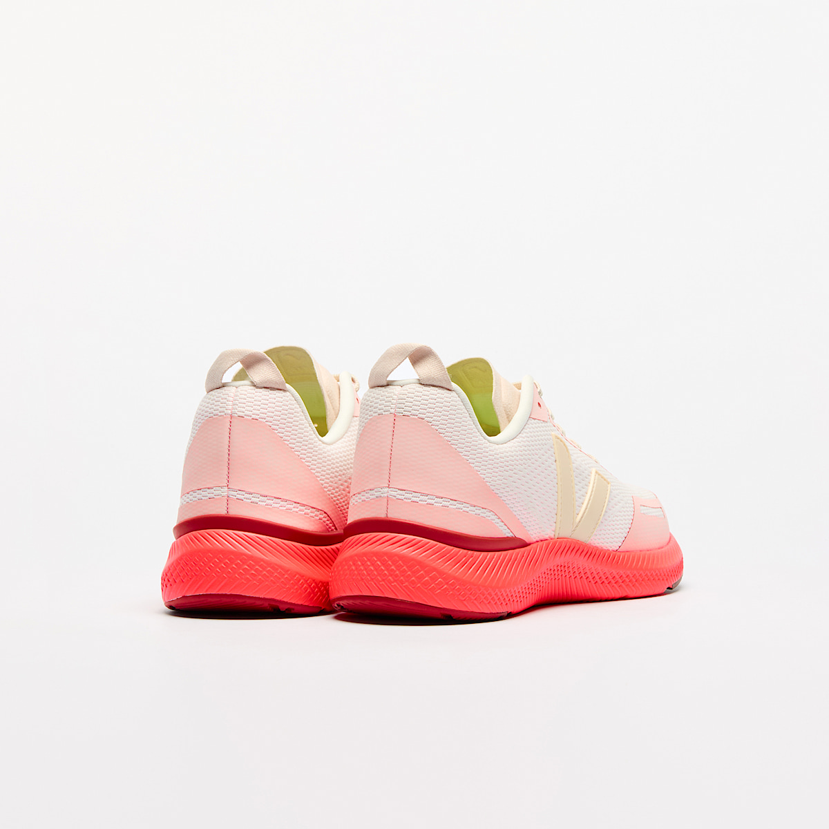 veja impala recycled pink IP1420656A395