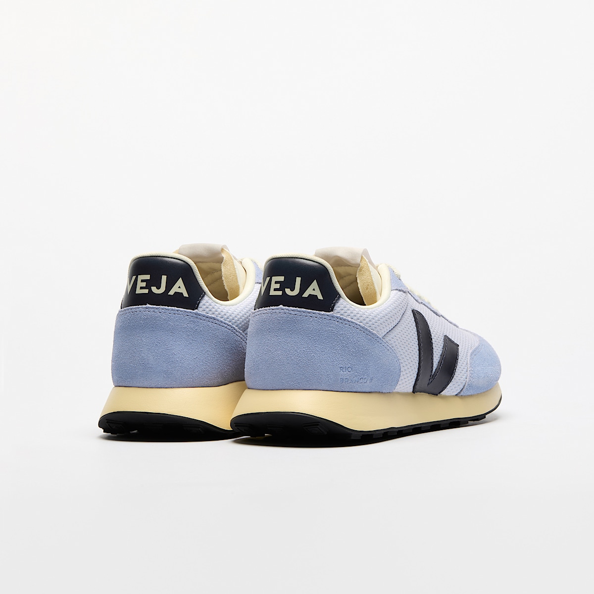 veja zapatillas rio-branco-ii reciclado azul RO1803876 Back view