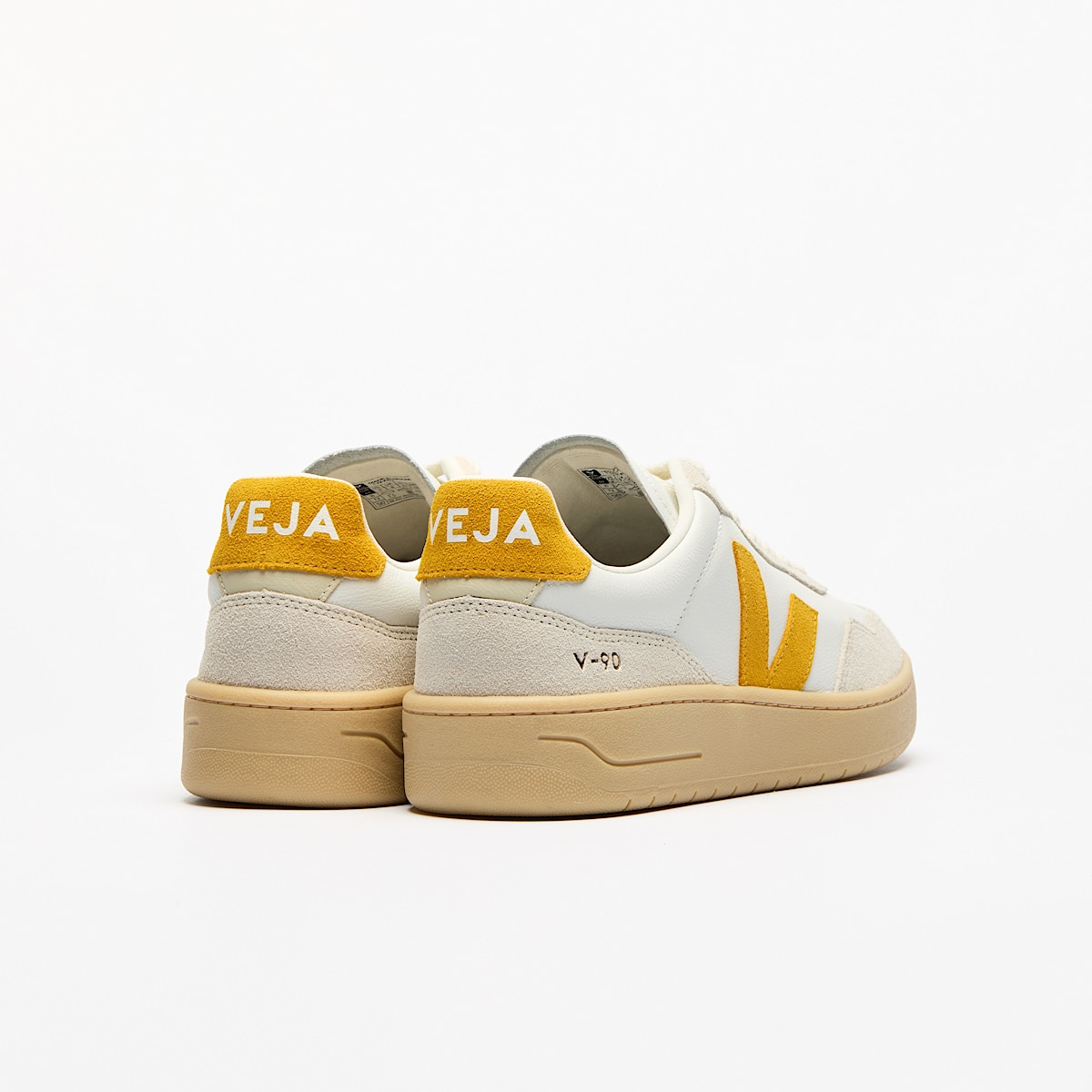 veja v-90 couro branco VD2003894A350