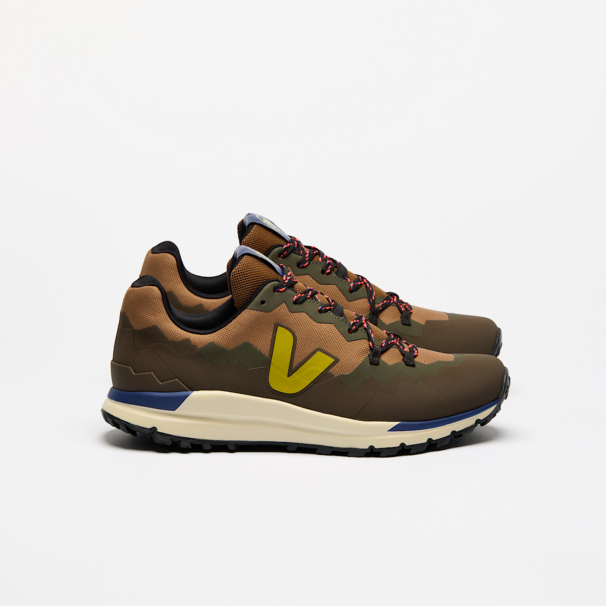 veja sneakers veja-x-buff recycled brown BU2320719 Lateral view