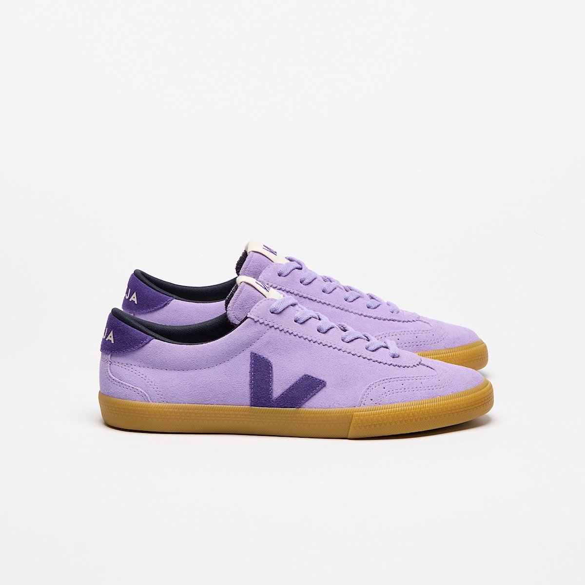 veja sneakers volley pelle-scamosciata viola VO0320513 Lateral view