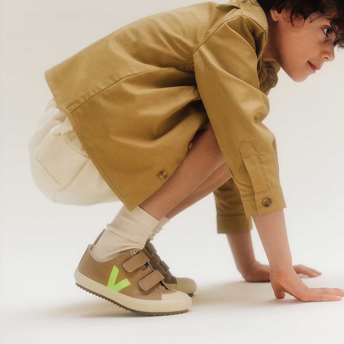 veja small-ollie algodón-orgánico marrón OV0103251C290