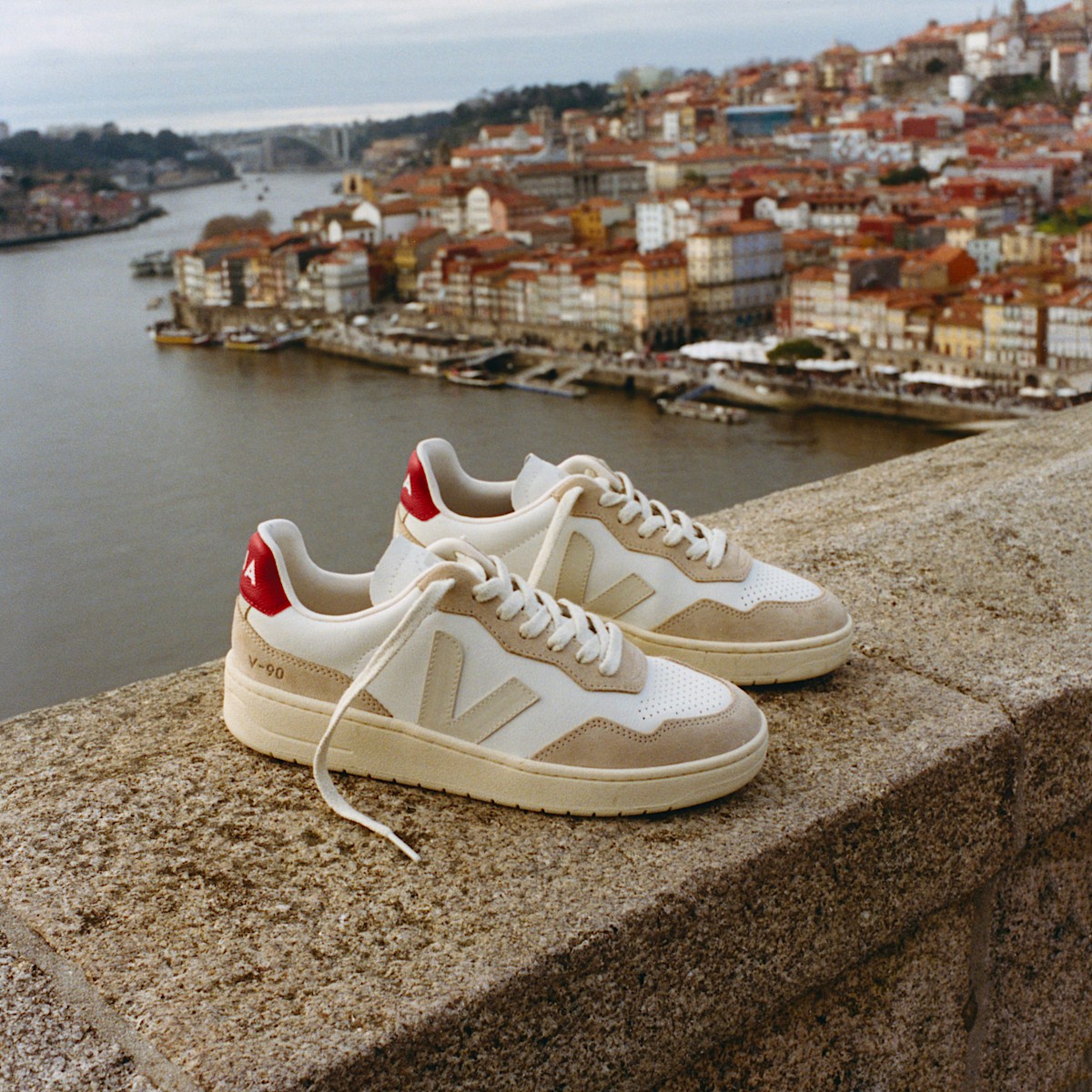 veja v-90 cuir blanc VD2003459B480