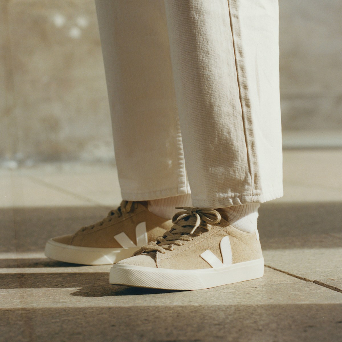veja campo suède beige CP0302963B430