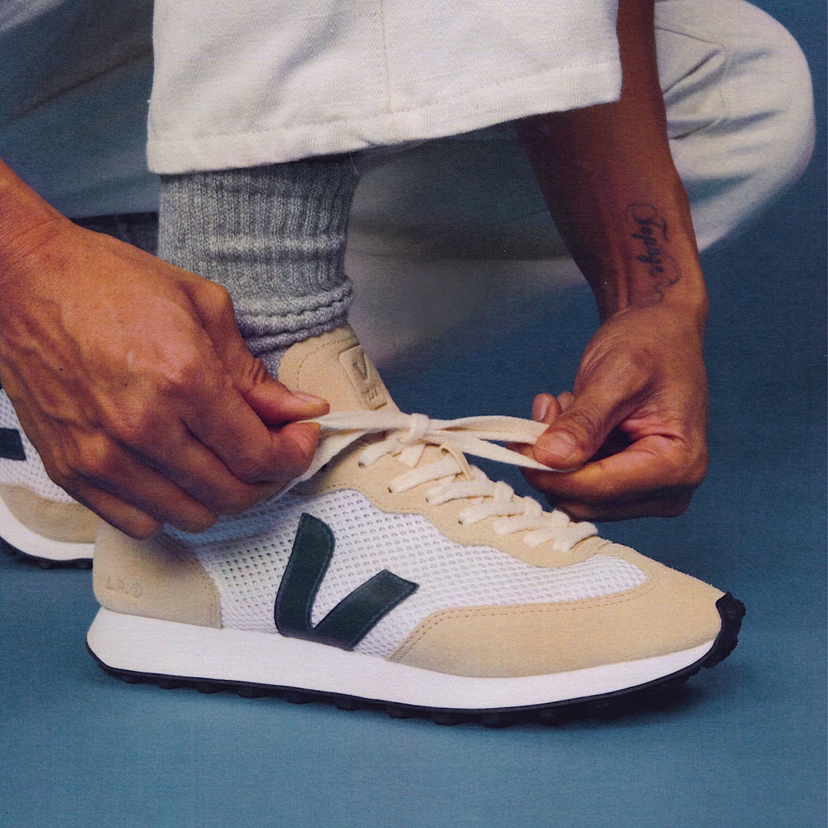 veja rio-branco-light recycled beige RL2203180B440