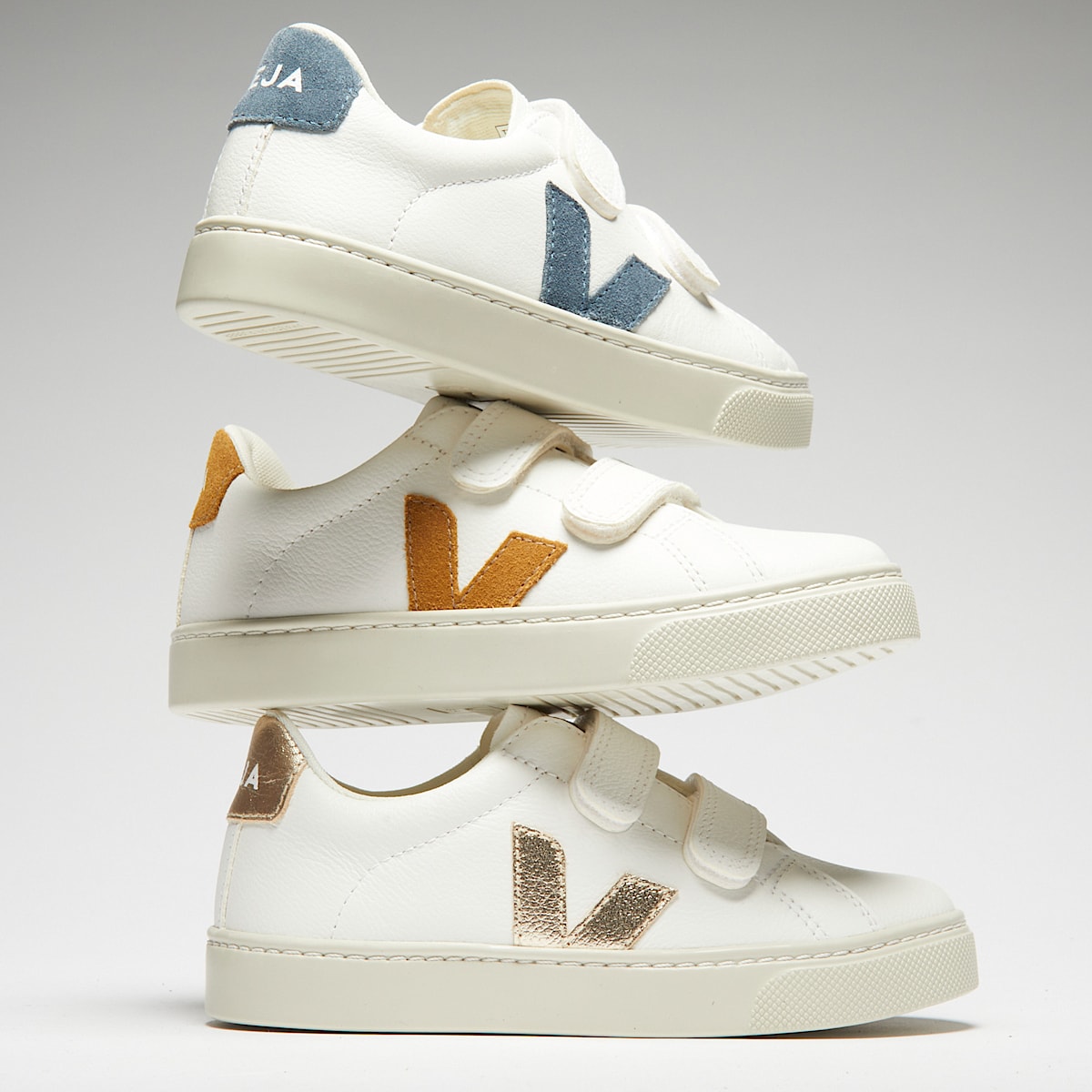 Veja | Esplar Leather Trainers - White Platine | The Sports Edit