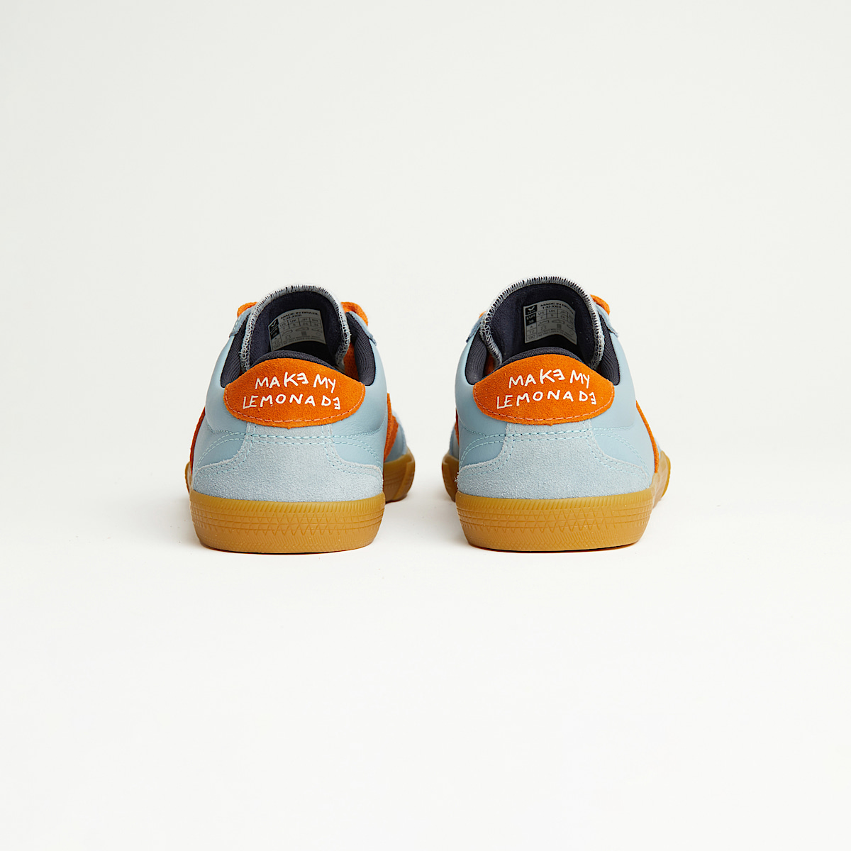 veja veja-x-make-my-lemonade cuir-biologique bleu VM2003860A370