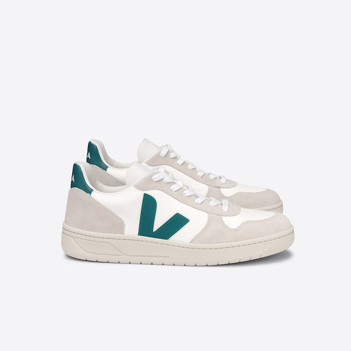 veja v-10 reciclado branco VX0102796B480