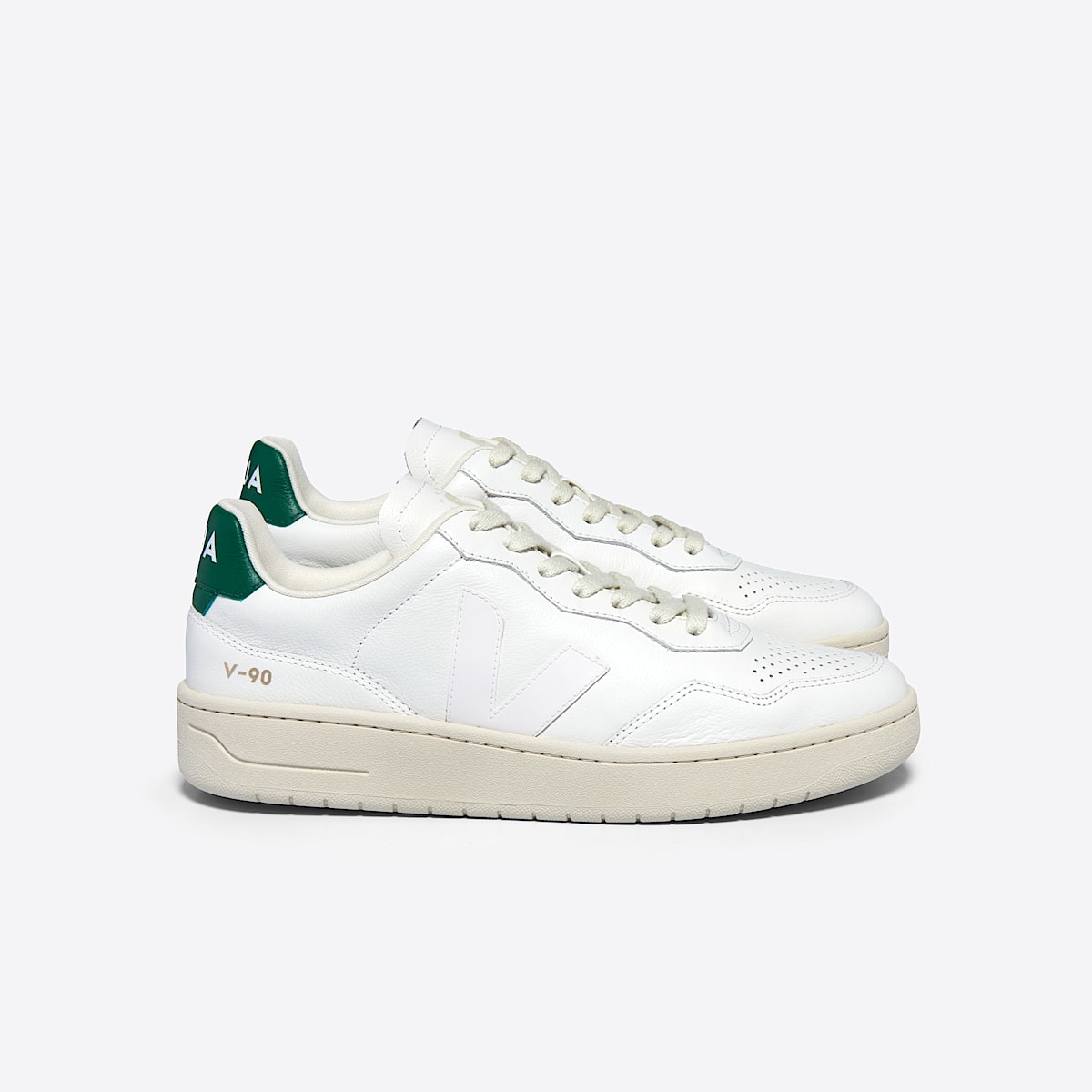 veja sneakers v-90 organic-leather white VD2003706 Lateral view
