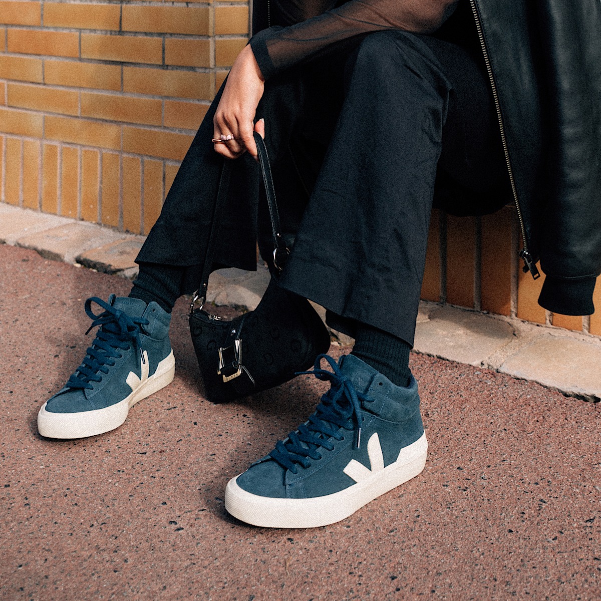 veja baskets minotaur suède bleu TR0302961