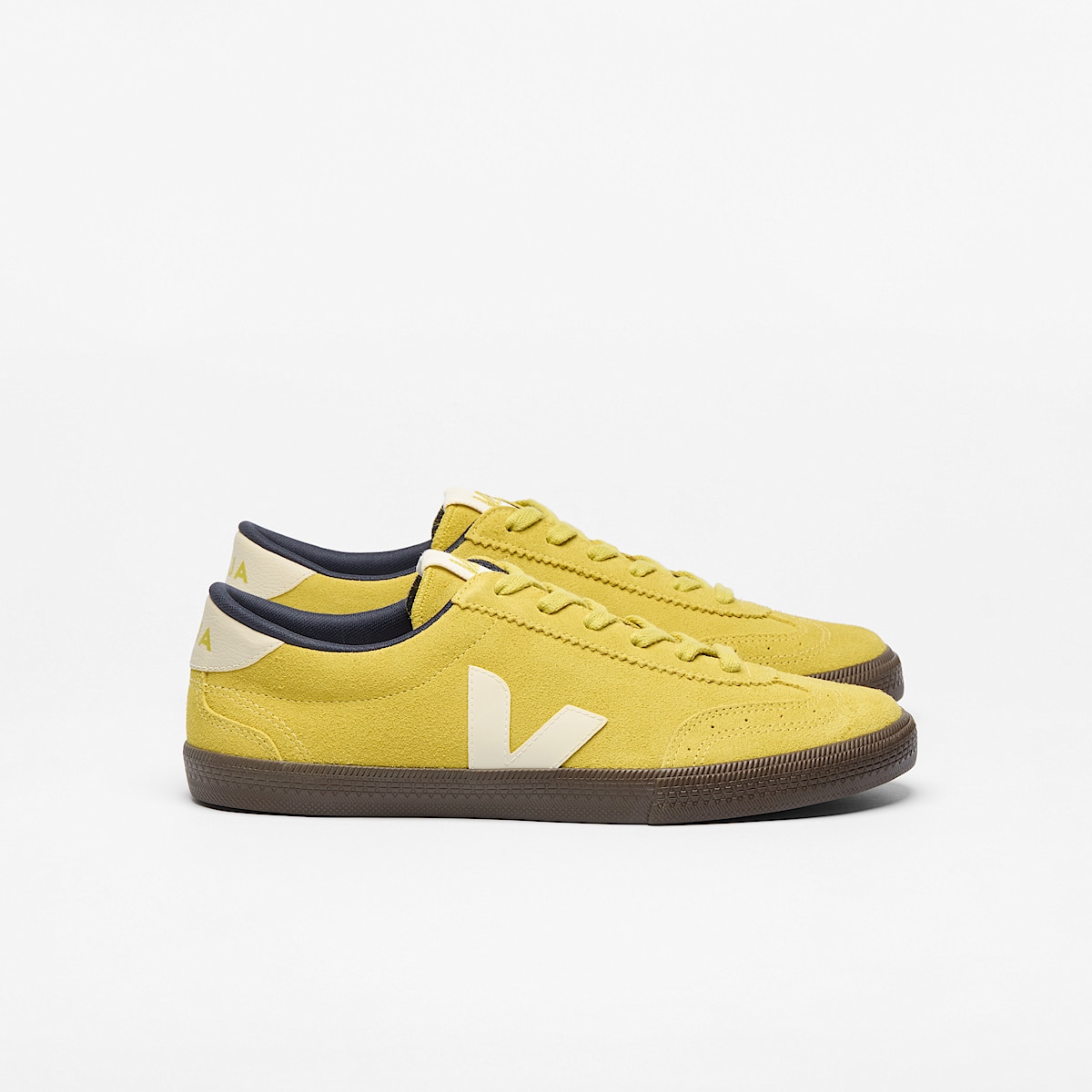 veja sneakers volley semsket-skinn grønn VO0303849 Lateral view