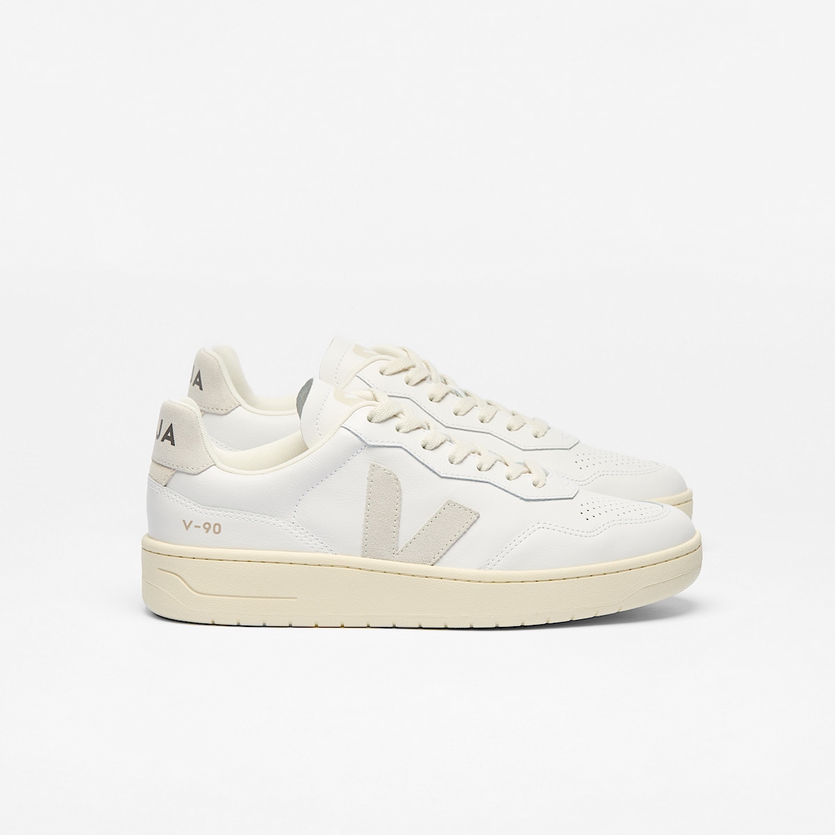 veja baskets v-90 cuir blanc VD2003655 Lateral view