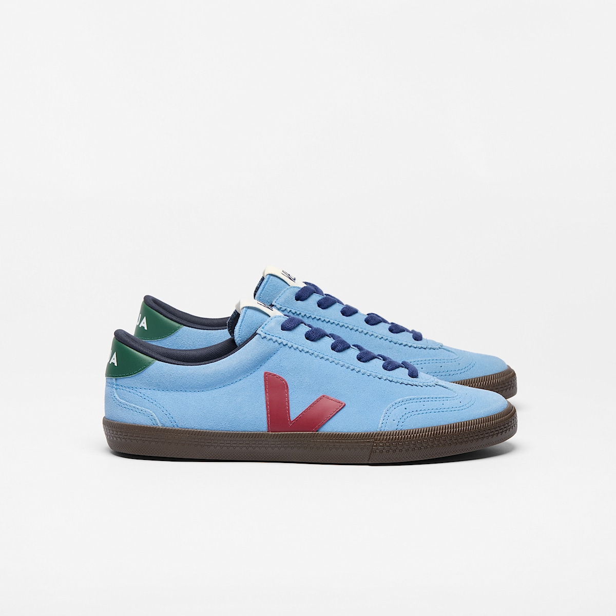 veja sneakers volley 麂皮 蓝色 VO0303722 Lateral view