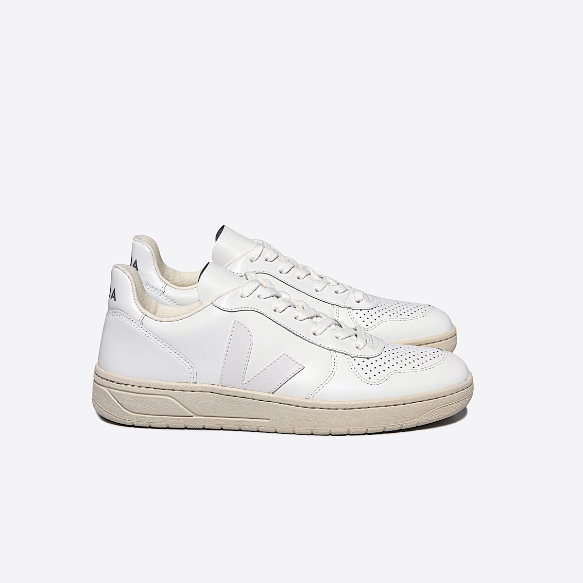 veja sneakers v-10 leather white VX0201270 Lateral view