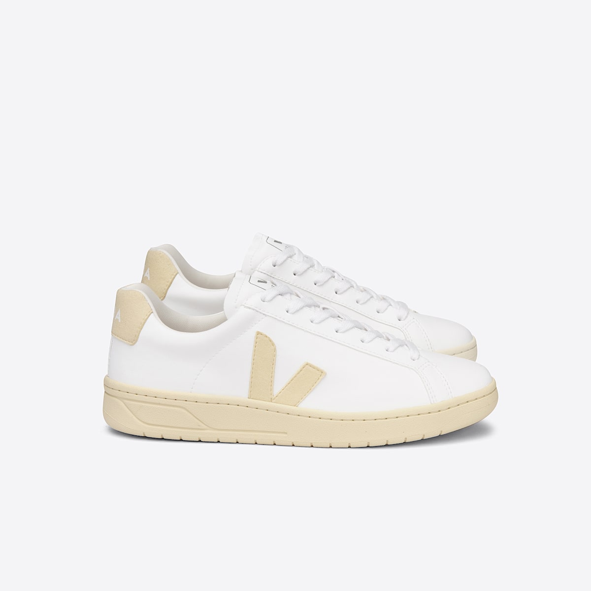 veja sneakers urca vegan white UC0702819 Lateral view