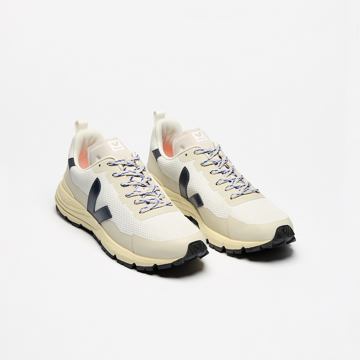 veja sneakers dekkan recycled white DC1803220 Top view