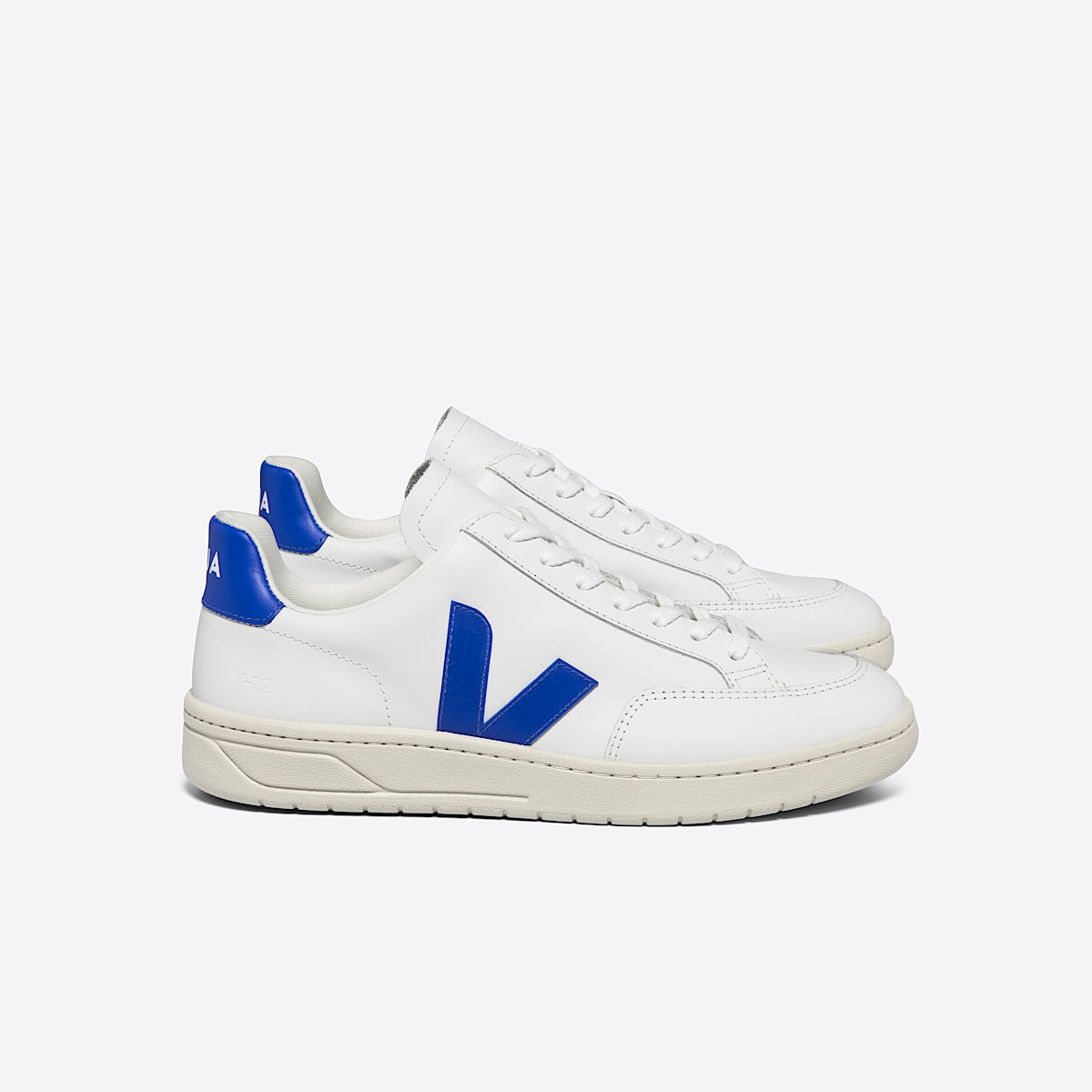 veja sneakers v-12 leather white XD0203104 Lateral view