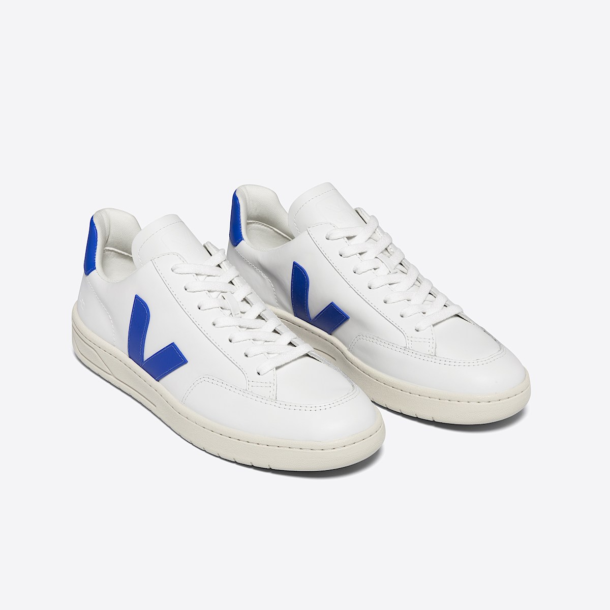 veja sneakers v-12 leather white XD0203104 Top view