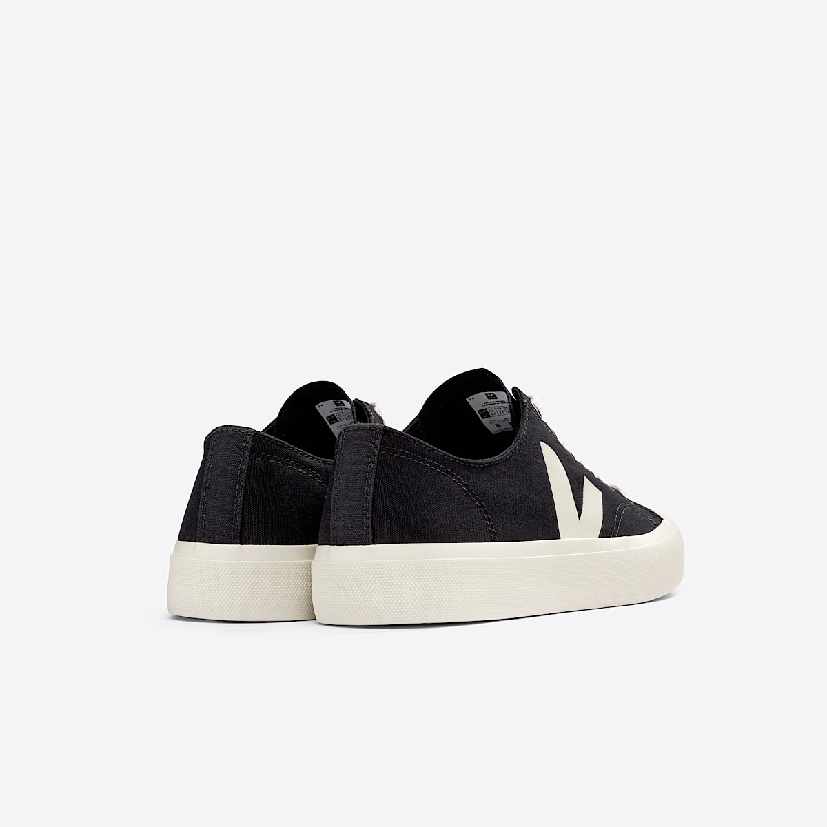 veja sneakers wata-ii-low organic-cotton black PL0101397 Back view