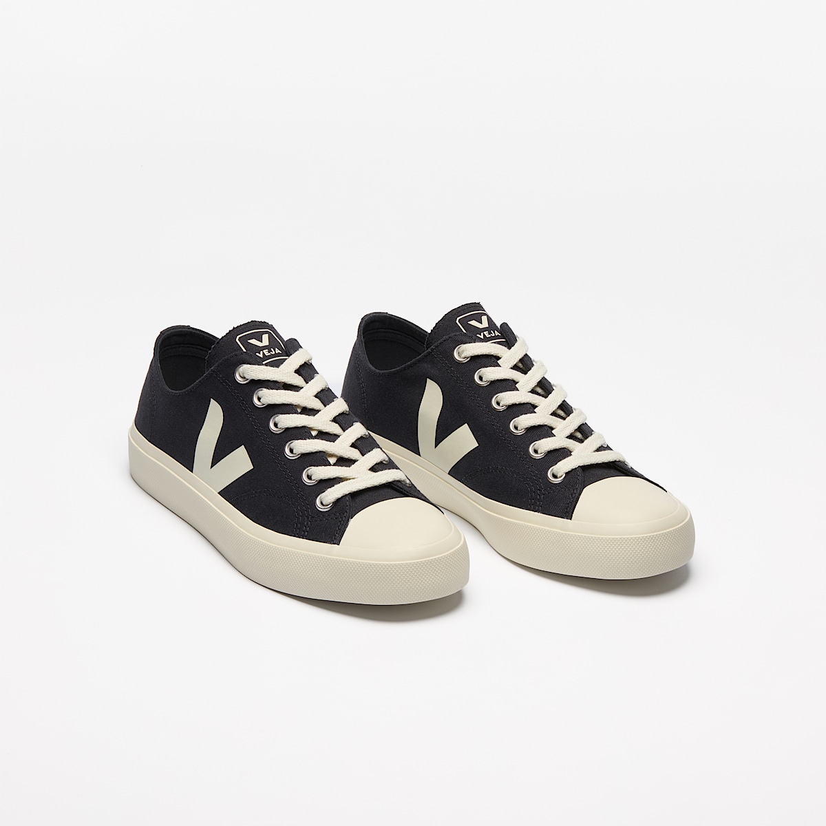 veja sneakers wata-ii-low organic-cotton black PL0101397 Top view