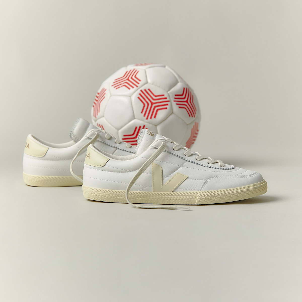 veja baskets panenka cuir-biologique blanc FU2020709