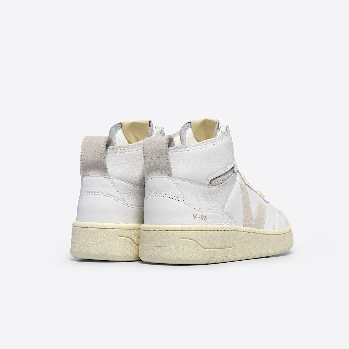 veja v-95 couro branco QZ2003683B480