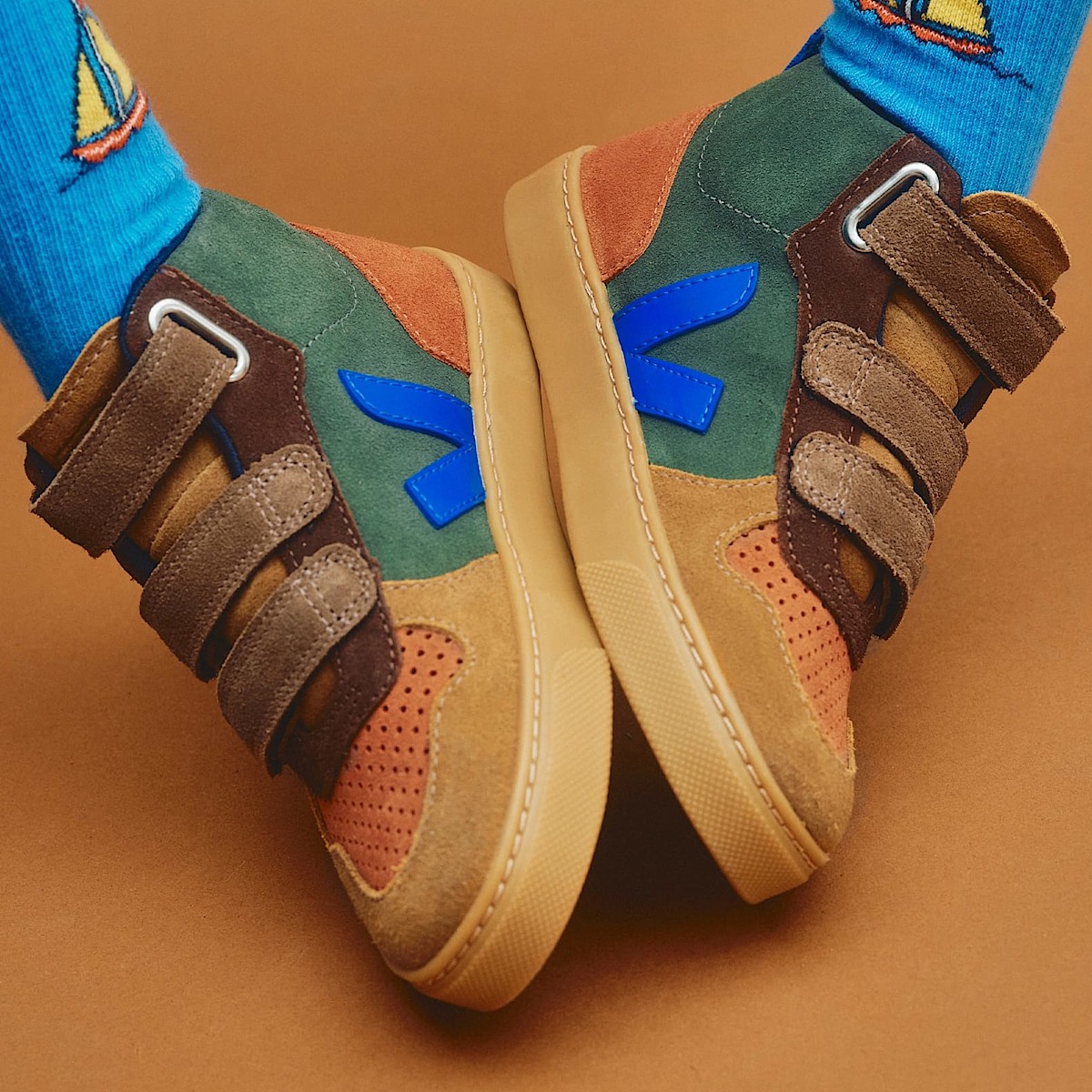veja baskets small-v-10-mid suède multicolore DV0303427