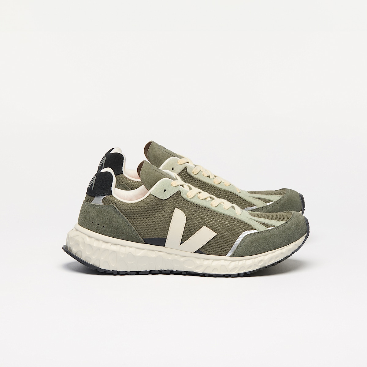 veja sneakers condor-royale recycled green CO1803854 Lateral view
