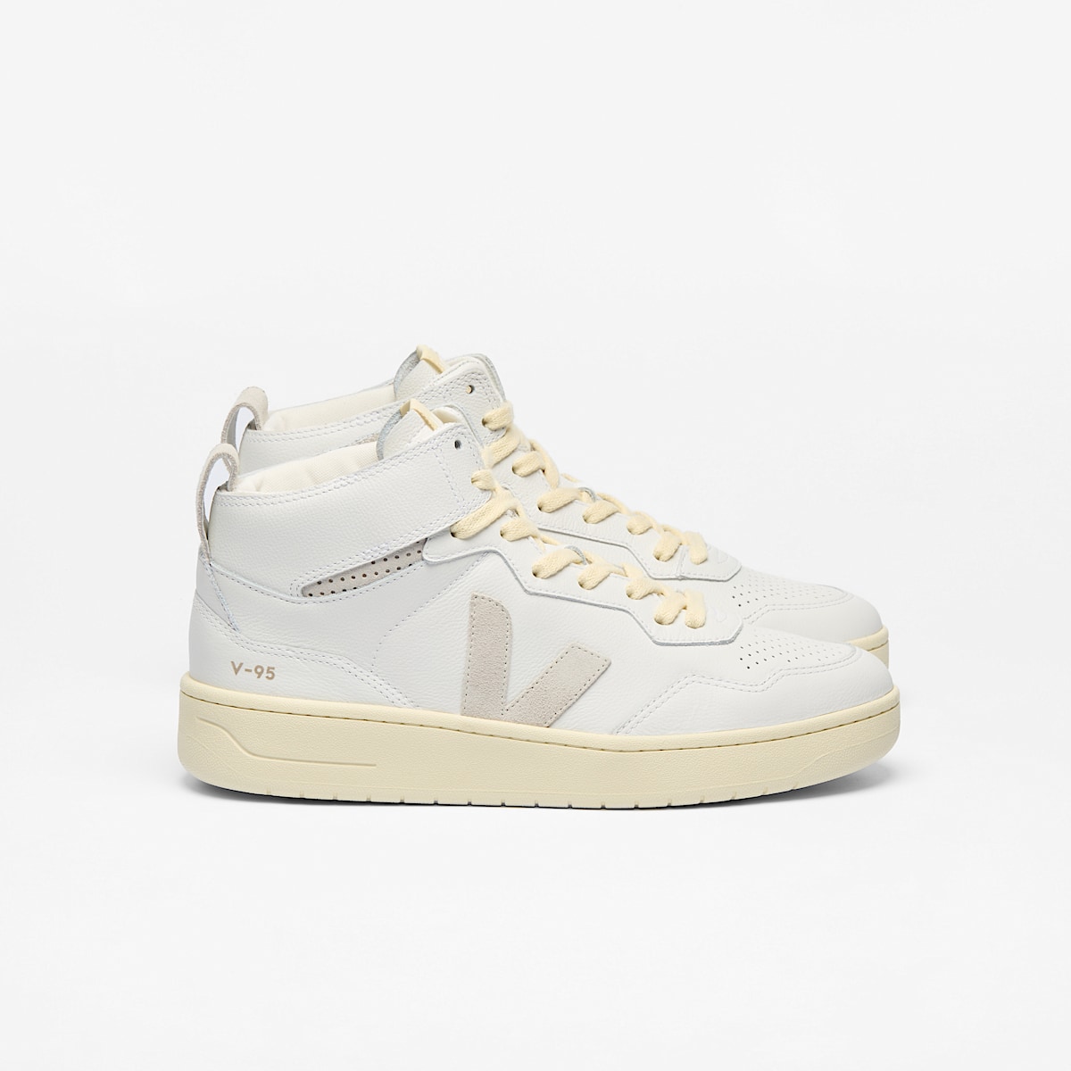 veja sneakers v-95 leather white QZ2003683 Lateral view