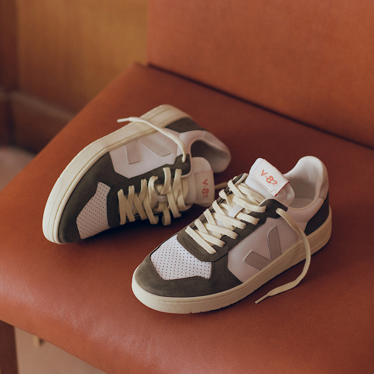 veja sapatilhas v-82 couro verde VE3320757