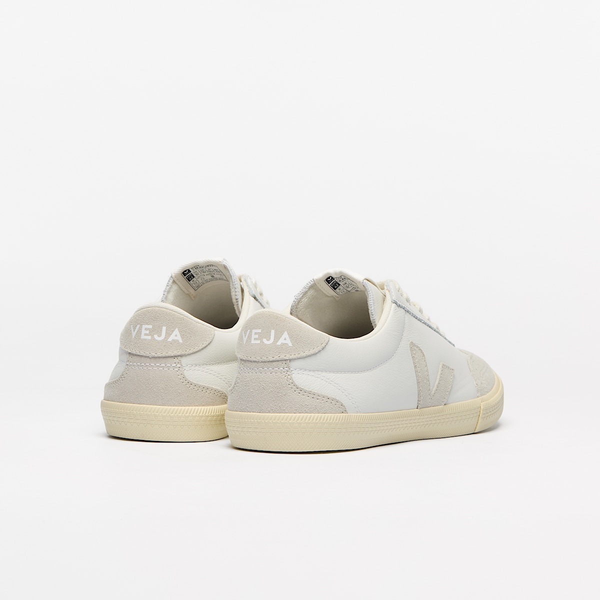veja volley organic-leather white VO2003852B460