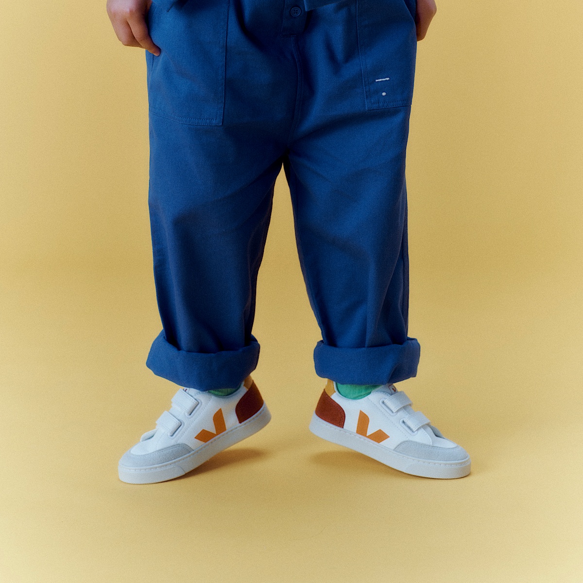 veja small-v-12 couro multicolor XV0520608C240