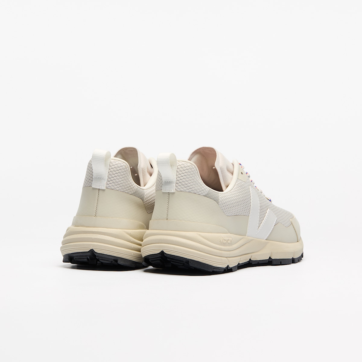 veja zapatillas dekkan reciclado blanco DC1803186 Back view