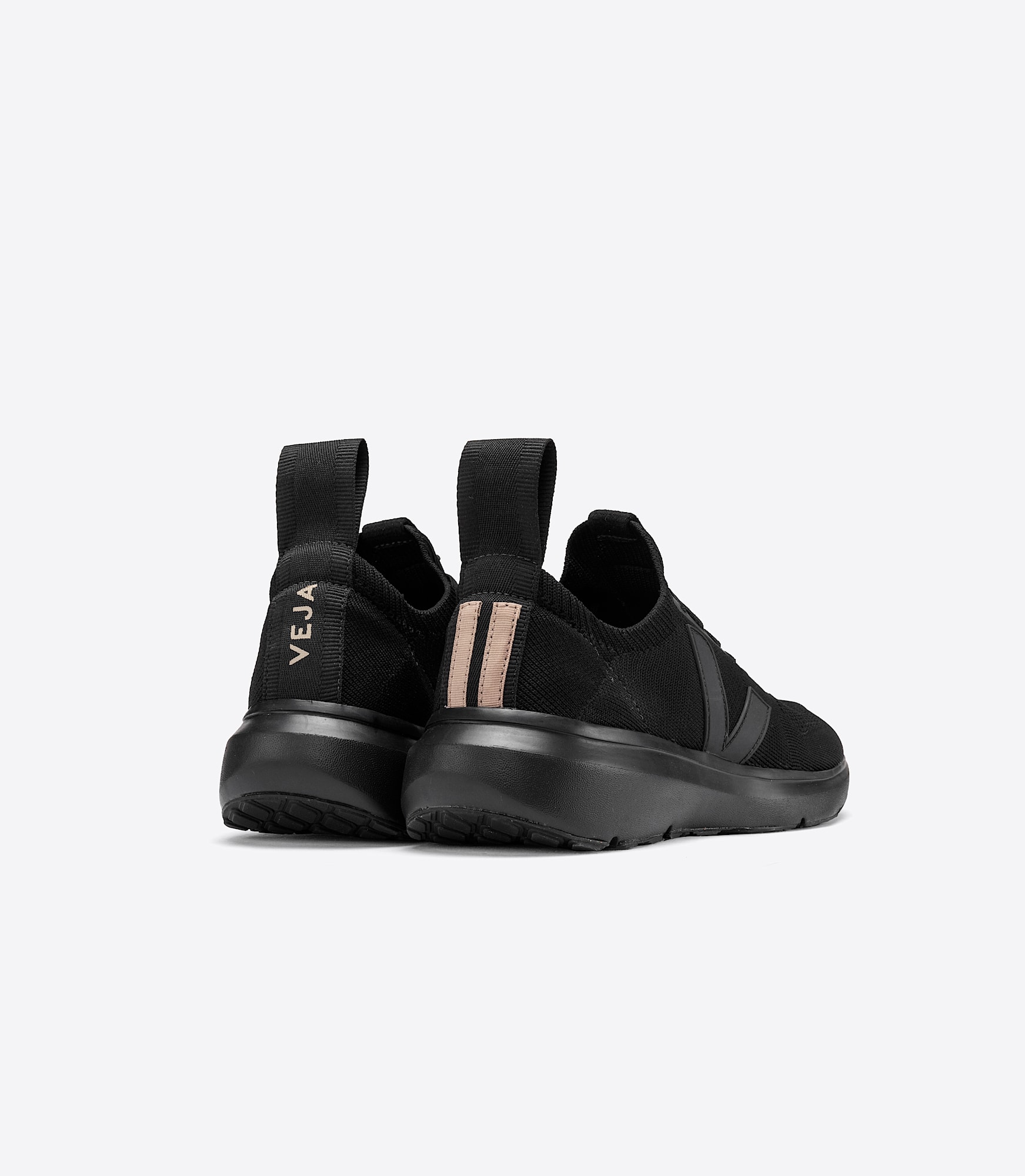 リックオーウェン+ヴェヂャ　スニーカー rickowens-veja-1.jpg