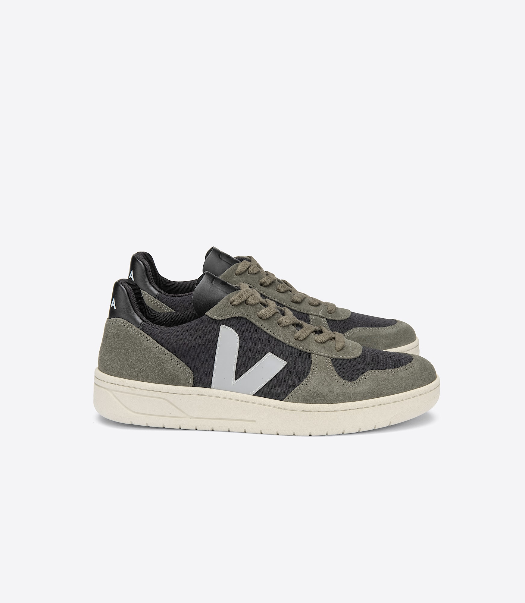 VEJAヴェジャV-10 Ripstop Sneakersスニーカー V-10 RIPSTOP BLACK OXFORD GREY MUD | VEJA