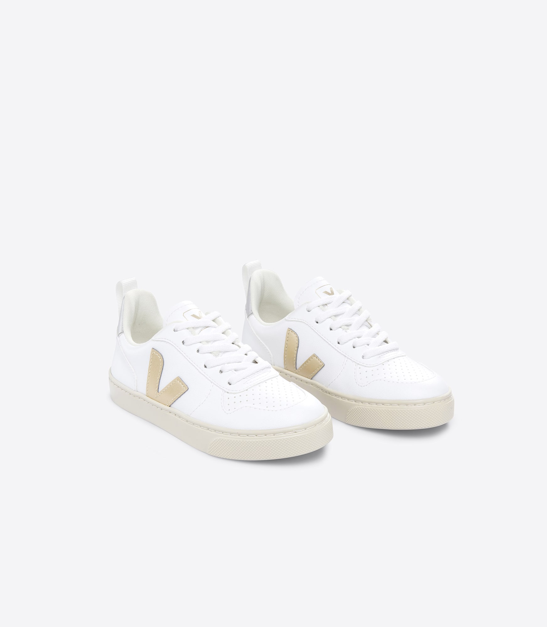 veja-small-v-10-laces-vegan-