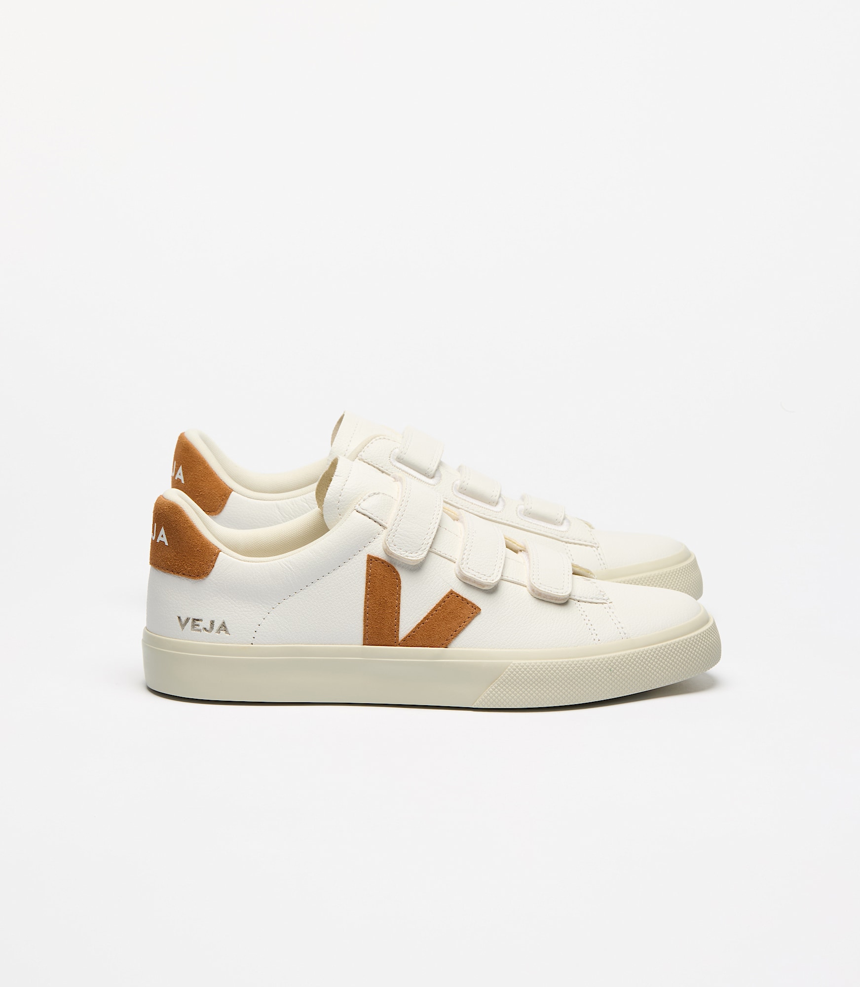 RECIFE LEATHER WHITE UMBER | VEJA