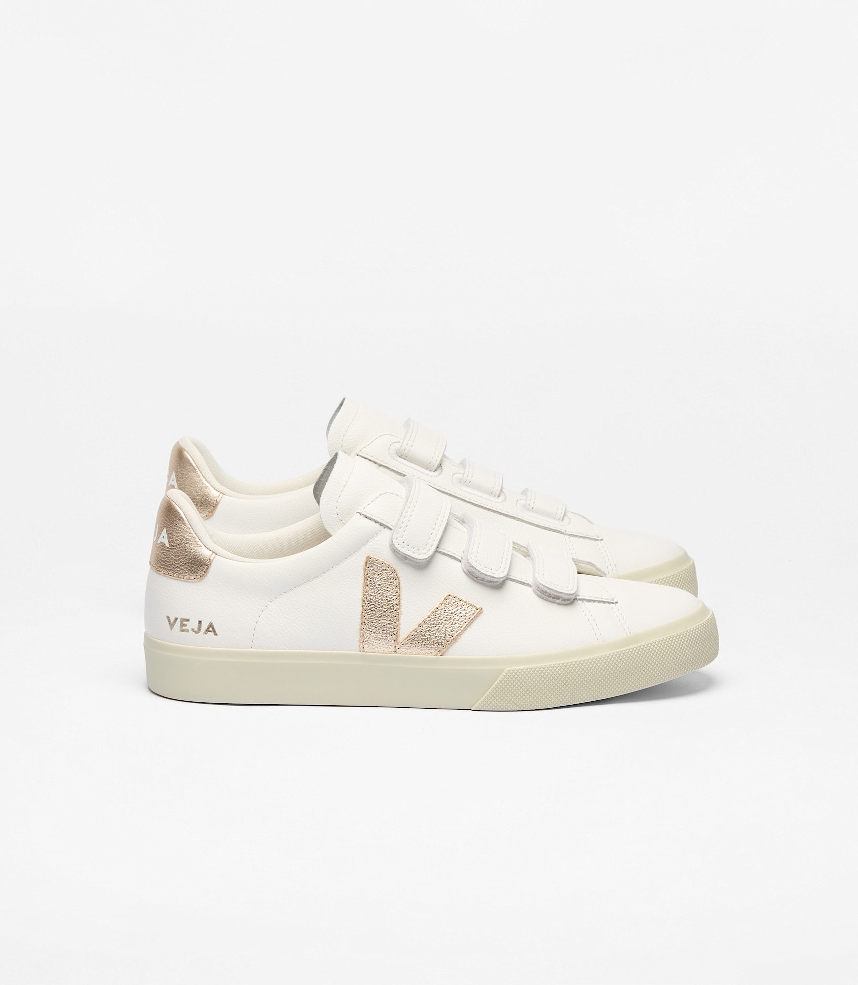 スニーカー VEJA Women Sneakers RC0502762A White Veja Recife sneakers for Women - White in Bahrain | Level Shoes