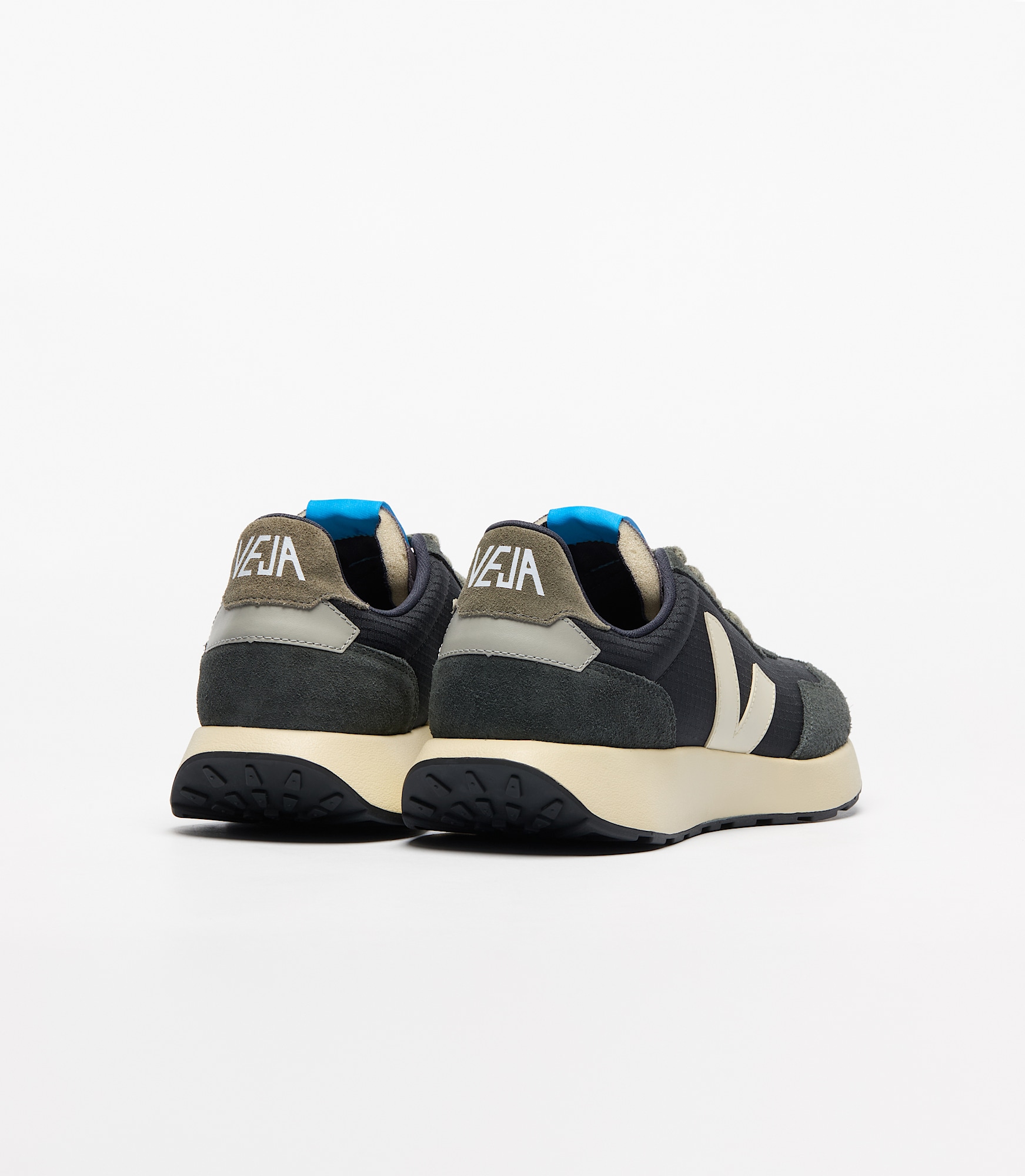 VEJA★PAULISTANA RIPSTOP★兼用★BLACK PIERRE PAULISTANA RIPSTOP BLACK PIERRE | VEJA