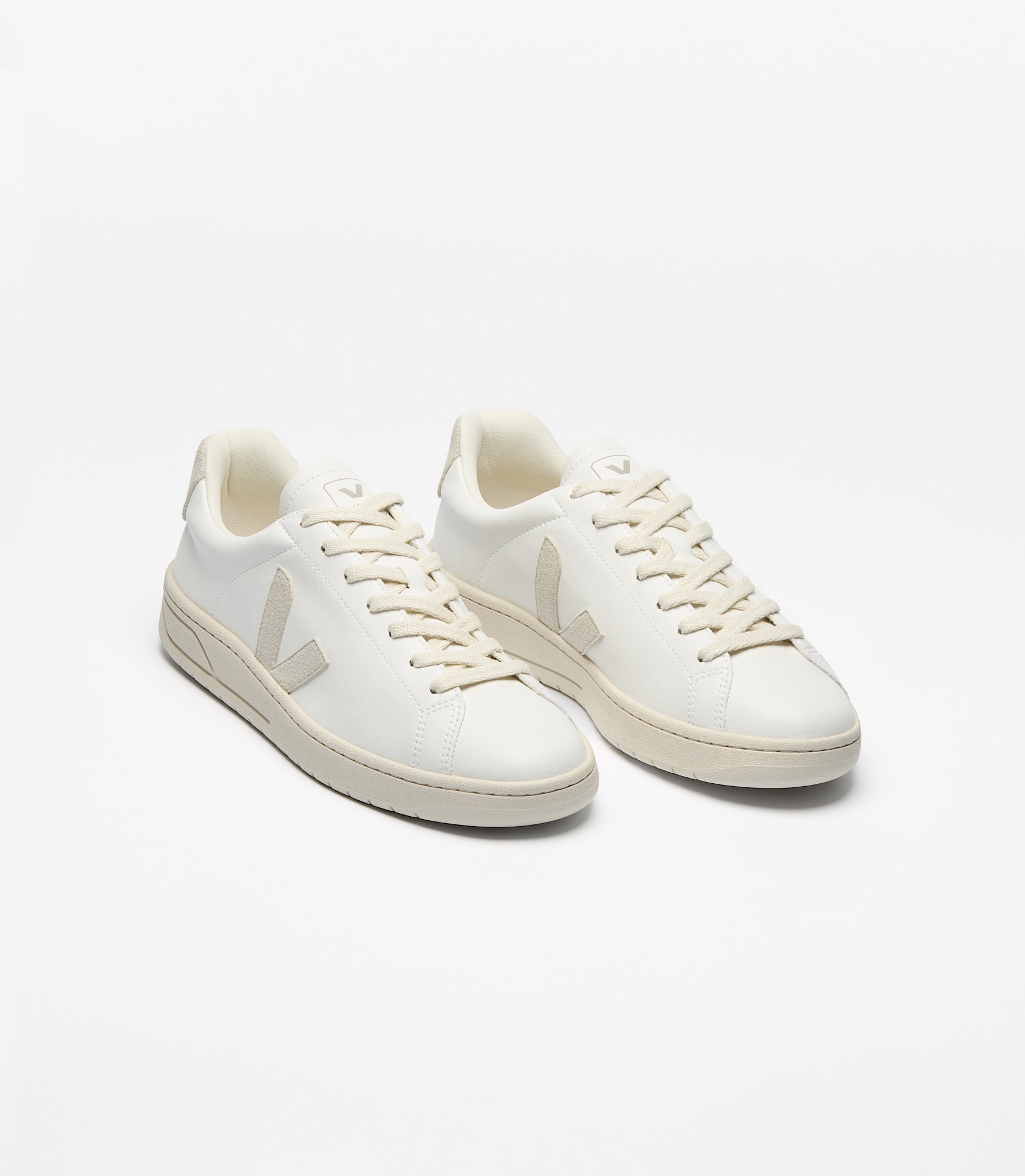 スニーカー Urca Sneakers - Veja - Synthetic Leather - White Cyprus Amazon.com | VEJA Women's Urca Sneaker, White/Leaf/Cyprus